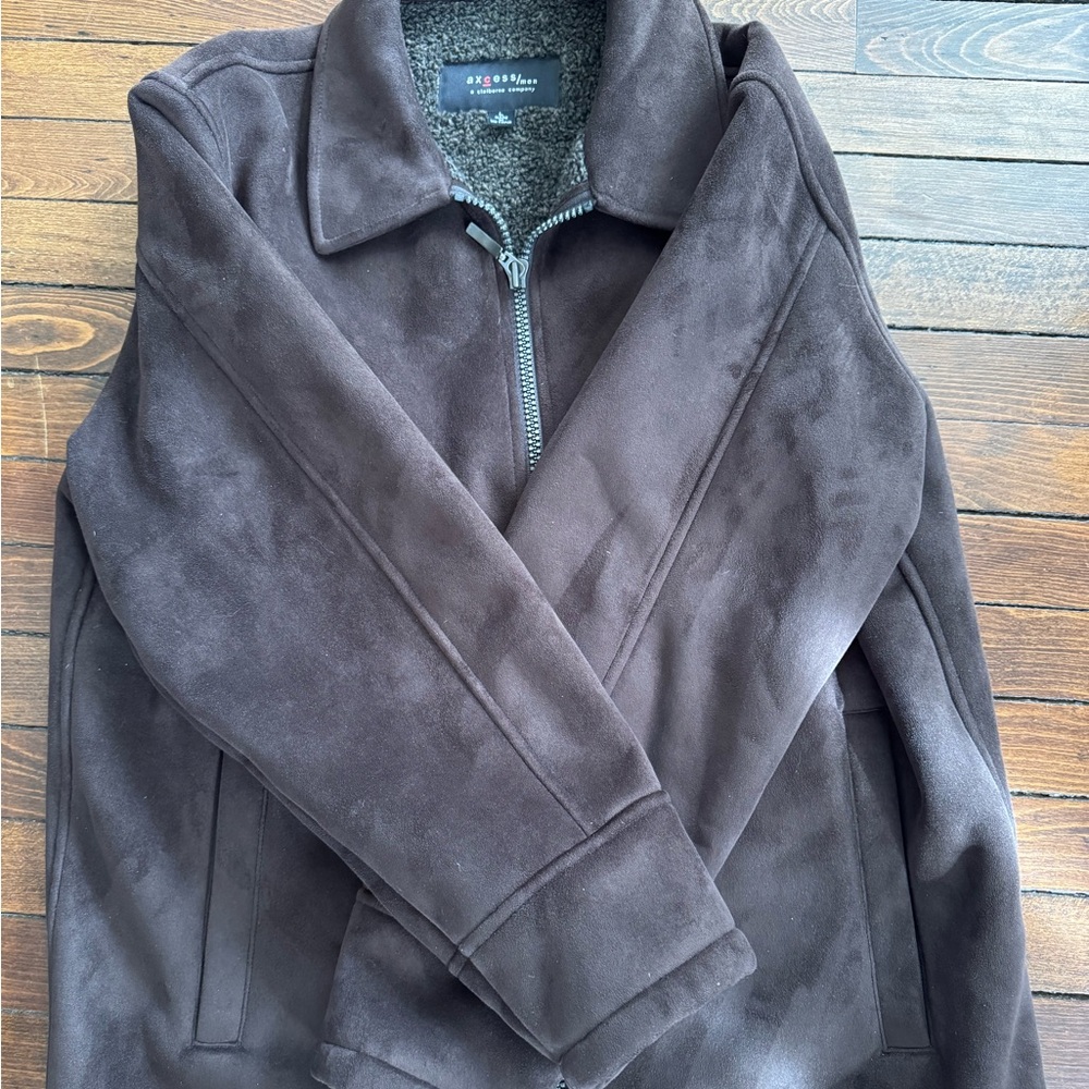 Axcess Men/Claiborne Co. Size Large Black Faux Suede With Brown Fleece Lining